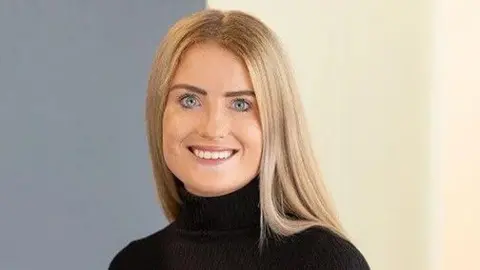 Squire Patton Boggs Headshot of Simone White